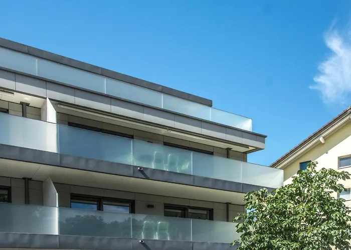 Gänseblüemli - Griwa Rent Ag * Interlaken